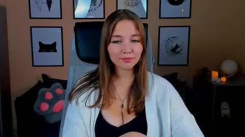 Snapshot of viviangutierrez chatting on October 11, 2025, 10:03 am viviangutierrez online show from October 11, 2025, 10:03 am