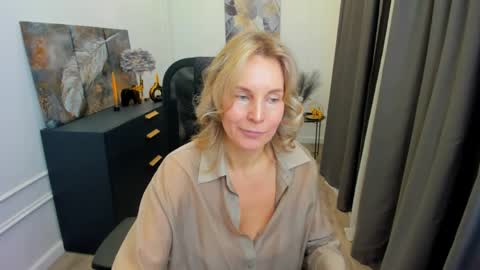 Sinti online show from April 13, 2026, 4:51 am