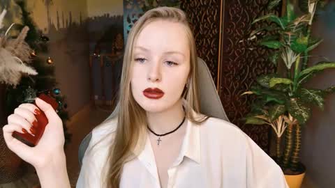 Vivien online show from January 15, 2026, 1:26 pm