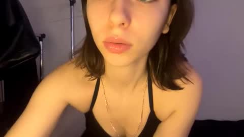 Vivi online show from January 15, 2026, 10:09 am