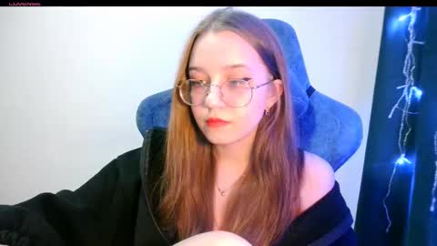 vivivivikkie online show from February 12, 2026, 10:27 pm