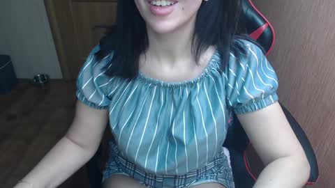 Snapshot of vivo244 chatting on December 10, 2024, 11:40 pm Eva online show from December 10, 2024, 11:40 pm