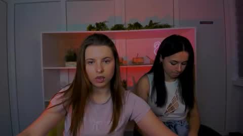 Snapshot of vivy_star chatting on October 11, 2025, 7:01 pm vivy_star online show from October 11, 2025, 7:01 pm