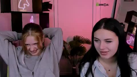 Snapshot of vivy_star chatting on November 5, 2025, 7:14 pm vivy_star online show from November 5, 2025, 7:14 pm