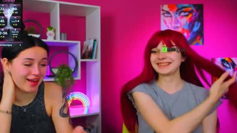 vivy_star online show from April 16, 2026, 5:52 am