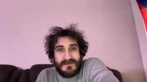 VJ online show from December 13, 2025, 7:53 pm