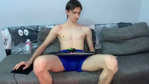 Snapshot of vlad_ggvldd chatting on June 28, 2026, 5:08 pm Vlad Dinovich online show from June 28, 2026, 5:08 pm