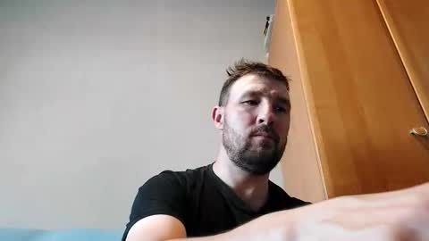 vladumyr online show from May 24, 2026, 5:51 pm
