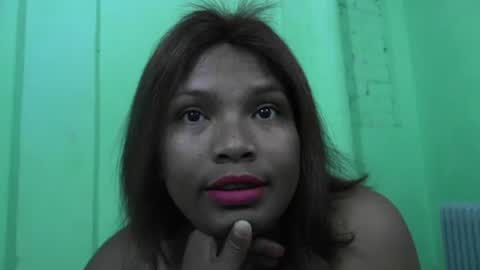 Snapshot of voagelle chatting on November 10, 2025, 5:56 pm voagelle online show from November 10, 2025, 5:56 pm