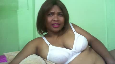 Snapshot of voagelle chatting on December 4, 2025, 1:20 pm voagelle online show from December 4, 2025, 1:20 pm