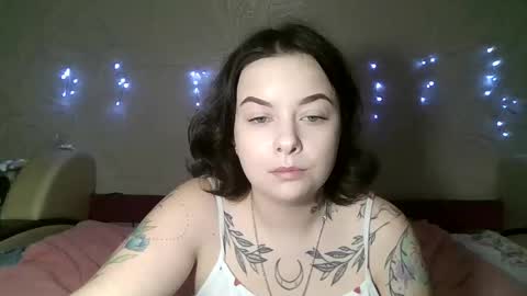 Snapshot of volshebnik_130 chatting on January 7, 2025, 5:20 pm Volshebnik1302 online show from January 7, 2025, 5:20 pm