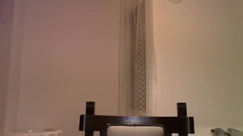 Snapshot of volve5 chatting on February 8, 2026, 7:50 pm volve5 online show from February 8, 2026, 7:50 pm