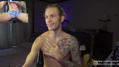 Voodoo and Lucy online show from October 10, 2025, 2:43 am