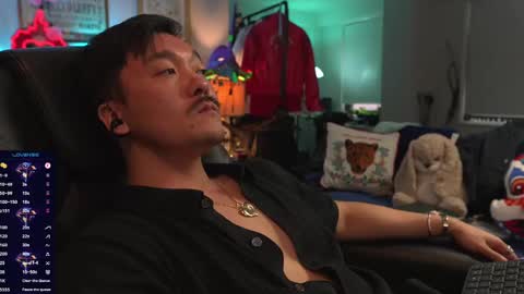 Votomo online show from September 27, 2025, 9:20 pm