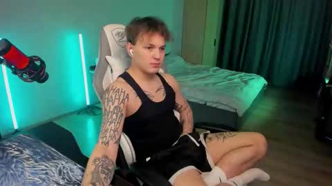 vova online show from February 25, 2026, 9:57 pm