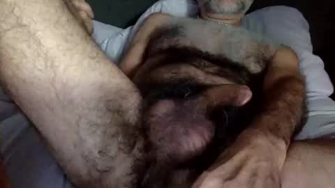 Enjoy guys of all ages if you are not on cam please dont ask for requests if i dont respond dont think im ignoring you i online show from April 17, 2026, 2:09 pm