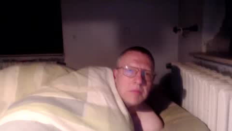 Snapshot of vthomasp719 chatting on March 24, 2026, 7:24 am vthomasp719 online show from March 24, 2026, 7:24 am