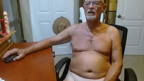Vueuorme online show from June 14, 2026, 2:09 am