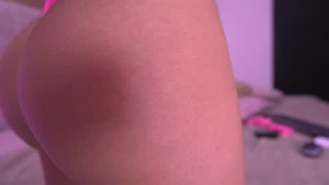 Snapshot of vvioleta_ chatting on July 7, 2026, 7:23 am Violeta online show from July 7, 2026, 7:23 am
