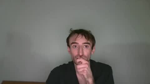 Snapshot of vwelad6969 chatting on December 16, 2024, 5:17 am hung boy online show from December 16, 2024, 5:17 am