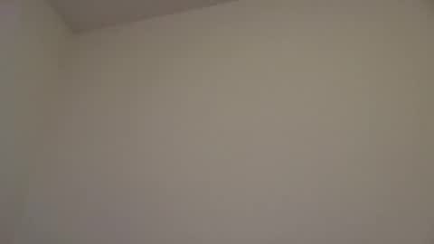 Snapshot of vwelad6969 chatting on January 17, 2025, 2:50 am hung boy online show from January 17, 2025, 2:50 am