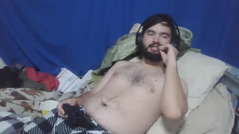 Snapshot of vygrax chatting on December 16, 2024, 9:41 pm Vygrax online show from December 16, 2024, 9:41 pm