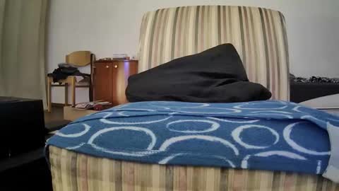 vype121 online show from September 16, 2025, 10:00 pm