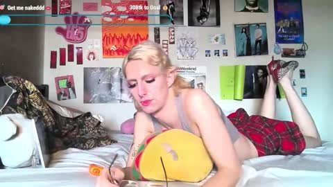 Snapshot of wahbaby chatting on March 11, 2026, 9:32 pm marz online show from March 11, 2026, 9:32 pm