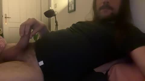 waiting4spring online show from March 26, 2026, 10:37 pm