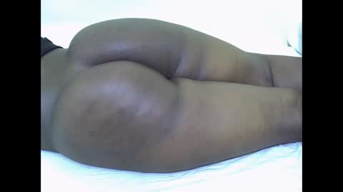 candy online show from September 30, 2025, 2:33 pm