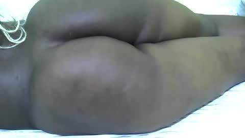 candy online show from October 8, 2025, 2:42 am