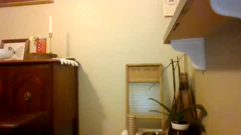 Snapshot of wakeman222 chatting on June 28, 2026, 5:41 pm Dirty Slut Teacher online show from June 28, 2026, 5:41 pm