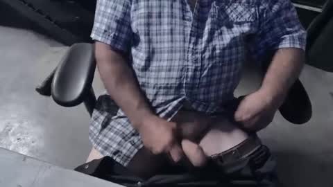 wakesblowinclouds online show from October 3, 2025, 10:34 am