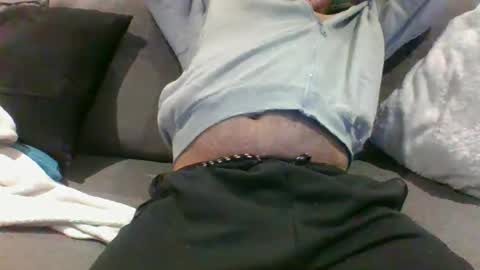 walker033 online show from February 7, 2025, 7:07 am