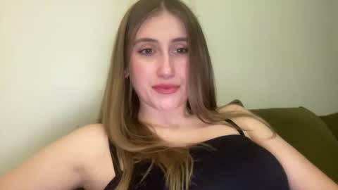 walkiria19 online show from February 20, 2026, 6:41 pm