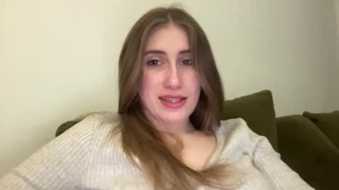 walkiria19 online show from March 19, 2026, 6:12 pm