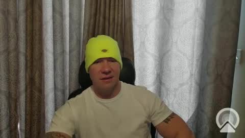 walle6633911 online show from December 10, 2024, 8:38 pm