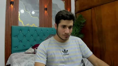 WALTER NOILS online show from April 15, 2026, 12:17 am