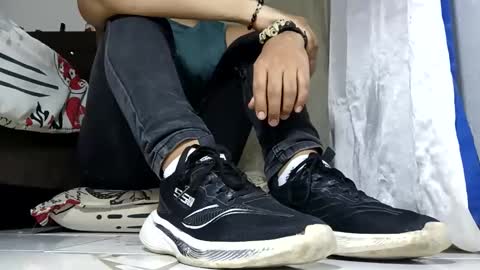 WaltherFeet  online show from April 15, 2026, 9:48 pm