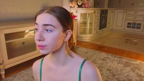 hello guys im Lilian online show from October 7, 2025, 3:04 am