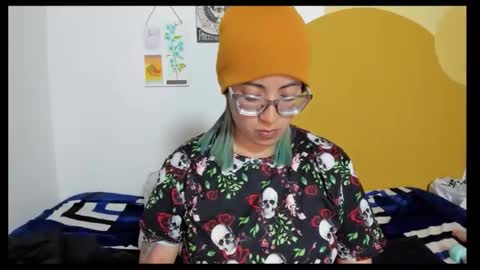 Snapshot of waningrosee chatting on November 17, 2025, 11:10 pm Waningrose Lu online show from November 17, 2025, 11:10 pm