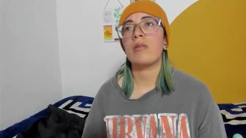 Snapshot of waningrosee chatting on November 18, 2025, 11:59 pm Waningrose Lu online show from November 18, 2025, 11:59 pm