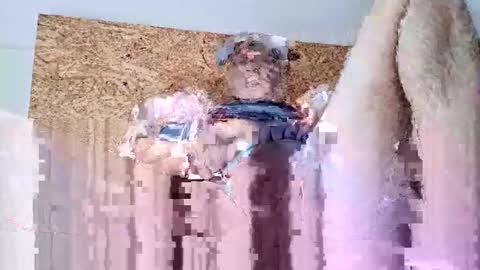 Snapshot of wankingnoah1234 chatting on December 3, 2024, 9:00 am edging noah loves to wank online show from December 3, 2024, 9:00 am