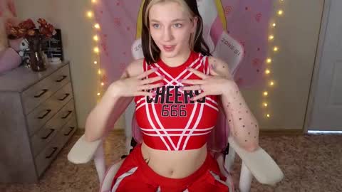 Kate online show from March 2, 2025, 8:16 am