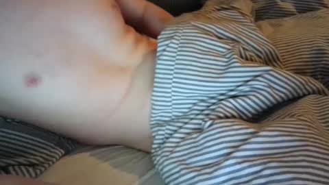 wannaaddme online show from November 6, 2025, 8:21 pm