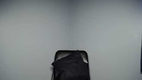 wannaplay1025 online show from May 26, 2026, 7:21 pm