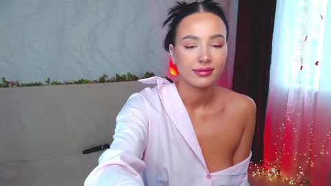 Snapshot of want_emma chatting on June 4, 2026, 5:24 am Emma online show from June 4, 2026, 5:24 am