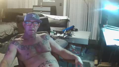 inittogetitin online show from November 8, 2025, 2:12 am