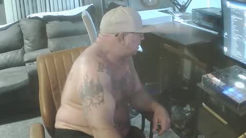 inittogetitin online show from February 5, 2026, 11:59 am