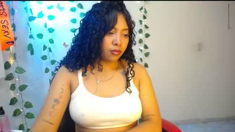 Snapshot of warisgoddes chatting on July 16, 2026, 10:49 pm EMILY online show from July 16, 2026, 10:49 pm